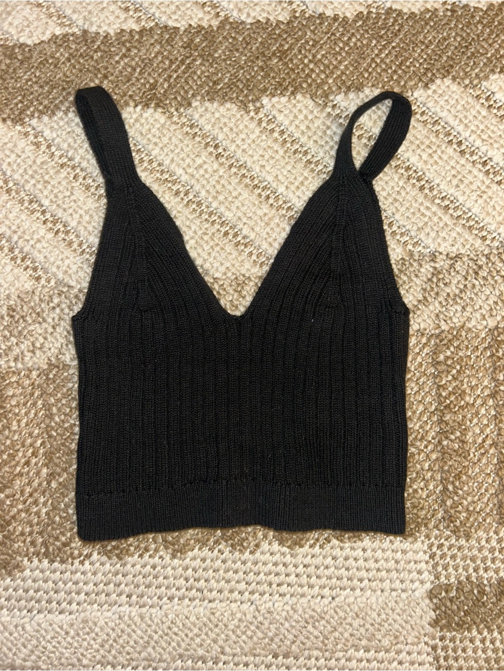 aerie Black Ribbed V-Neck Crop Tank